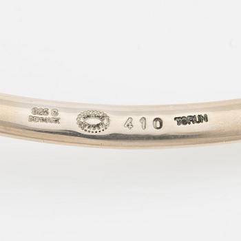 Vivianna Torun Bülow-Hübe, necklace, sterling silver and rock crystal, Georg Jensen, Denmark.