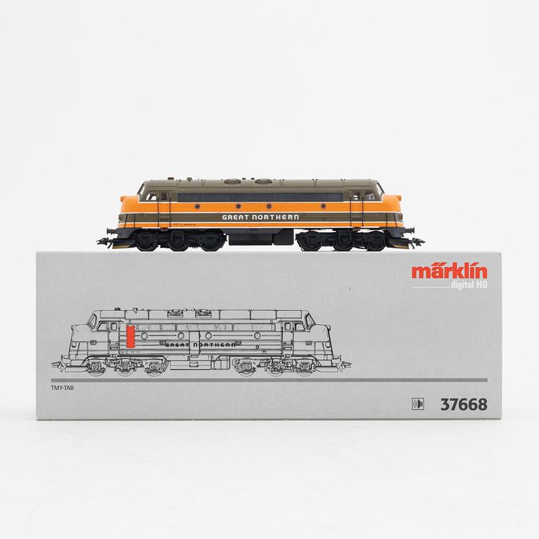 Märklin, diesellok, spår H0, digitalt, i låda.