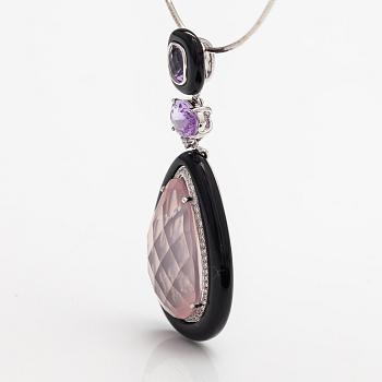 A 14K and 18k gold neackle with diamonds ca. 0.31 ct on total, onyxes, rose quartz and amethysts.