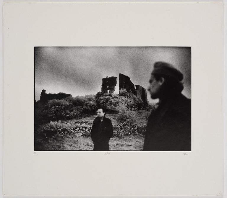 Anton Corbijn, "22:U2", 1982-2003.