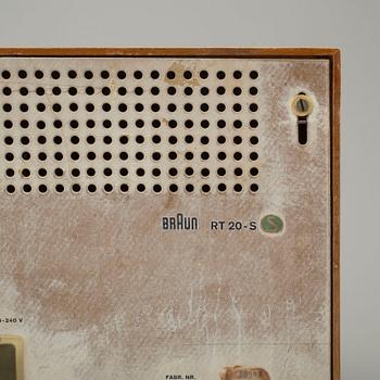 DIETER RAMS, radio "Tischsuper -
 RT20 S", designed in 1961.