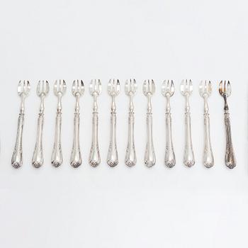 Ostrongafflar, 12 st, silver, stämplade PDR med stjärna, fransk exportstämpel.