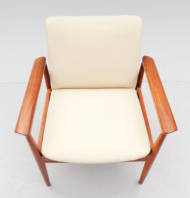 KARMSTOL, "Diplomat", Finn Juhl, France & Søn, 1900-talets andra hälft.