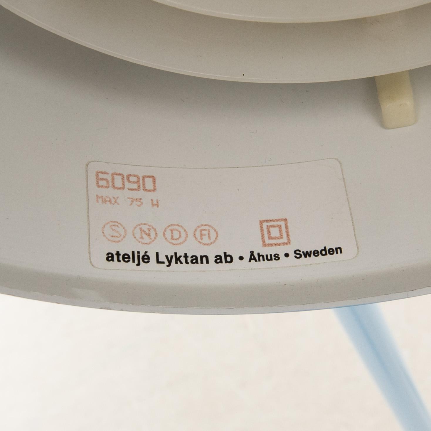 Anders Pehrson, floor lamp and a pair of wall lamps "Bumling" for Ateljé Lyktan Århus, late 20th century.