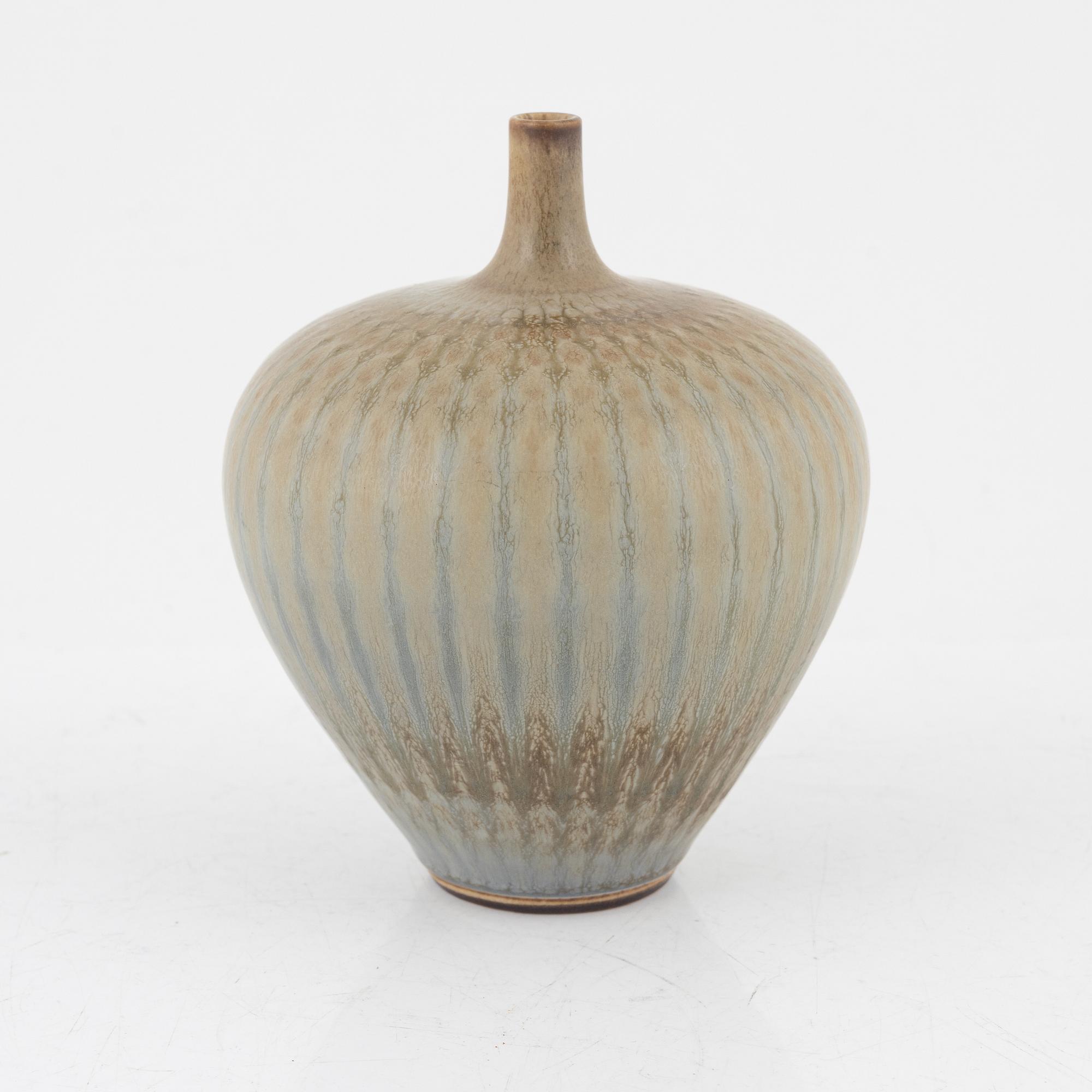 Berndt Friberg, a vase, Gustavsbergs studio, 1964.