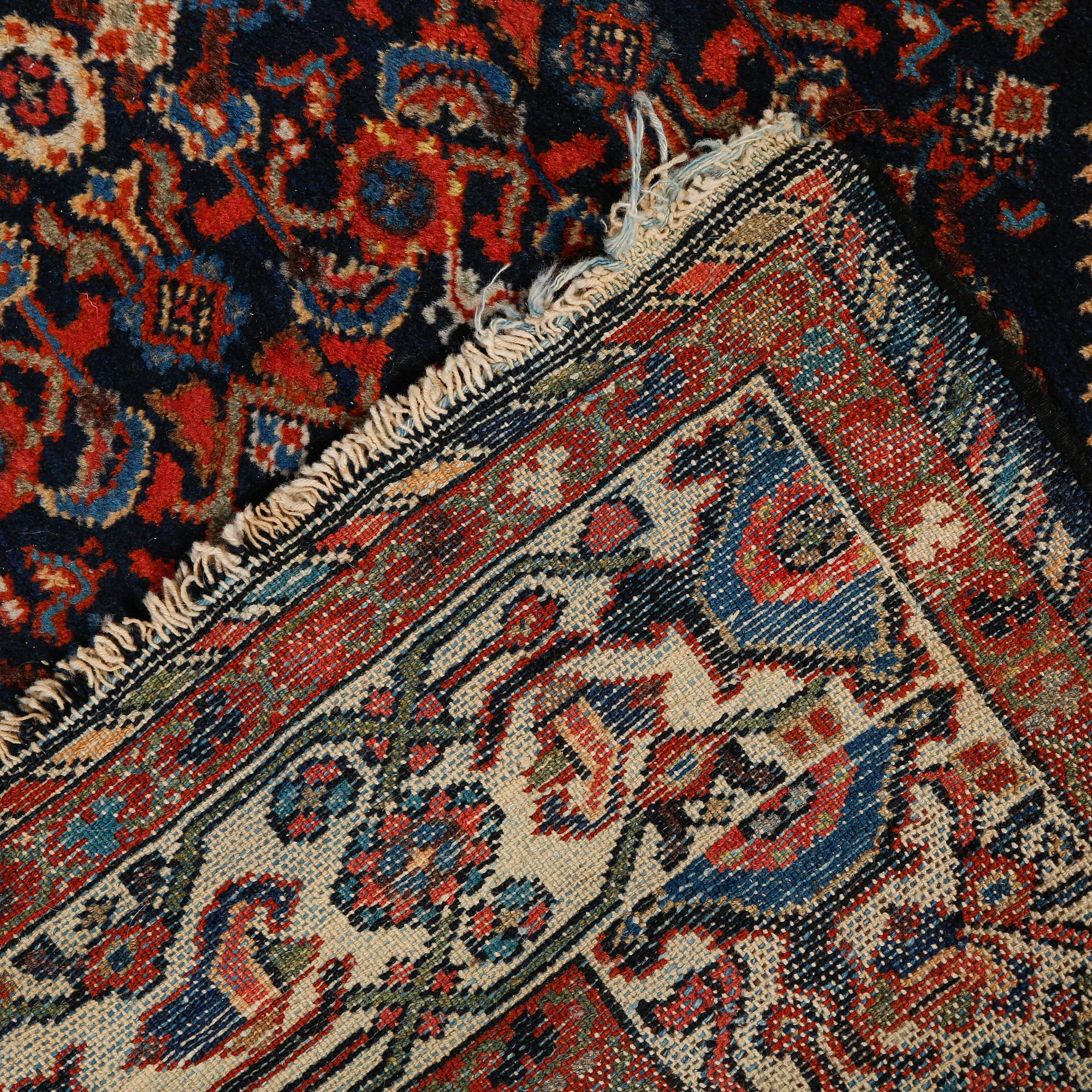 MATTA, orientalisk, old/semiantik, 210 x 132 cm.