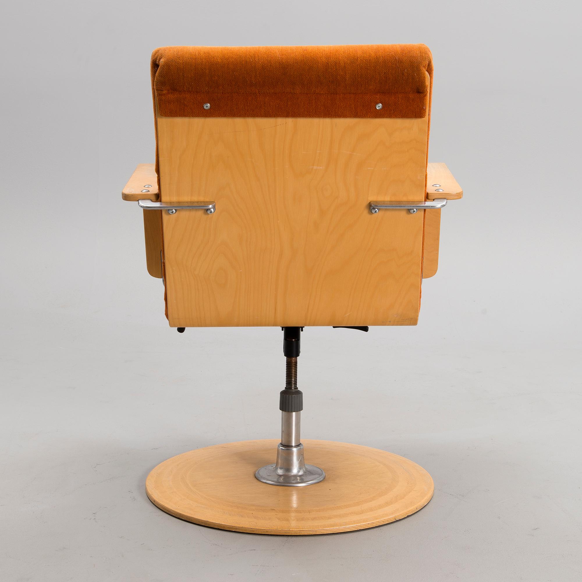 YRJÖ KUKKAPURO, TYÖTUOLI, "Plaano", Avarte, 1900-luvun loppupuoli.