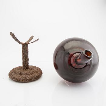 Gunilla Kihlgren, glass and bronze sculpture.