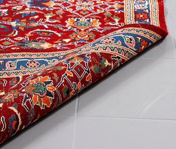 A Moud/Birjand rug, 298 x 120 cm.