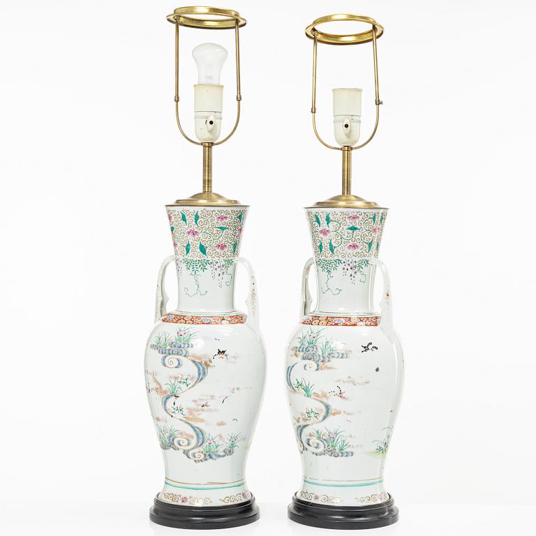A pair of Japanese porcelain table lamps, Taishō/early Shōwa, 1920-/30s.