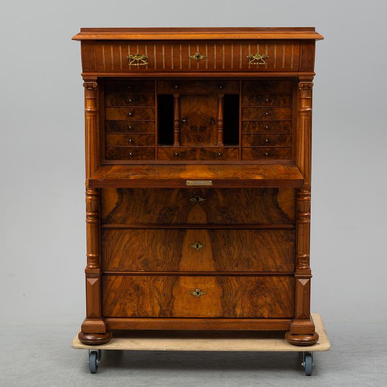 CHIFFONJÉ, sent 1800-tal.