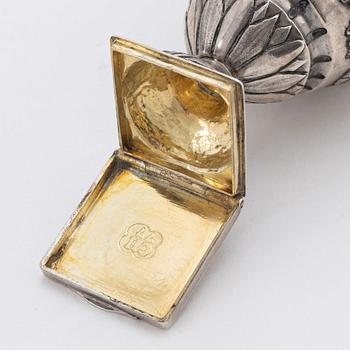 A Danish Louiz XVI silver snuff-box, marks of Christian Hosoe, Copenhagen 1777.