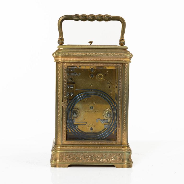 A gilt bronze carriage clock of French manufacture, the dial mark Linderoth, Stockholm, late 19th century/circa 1900.