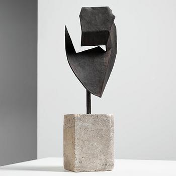 Julio González, "Tête aiguë (Masque aigu)".