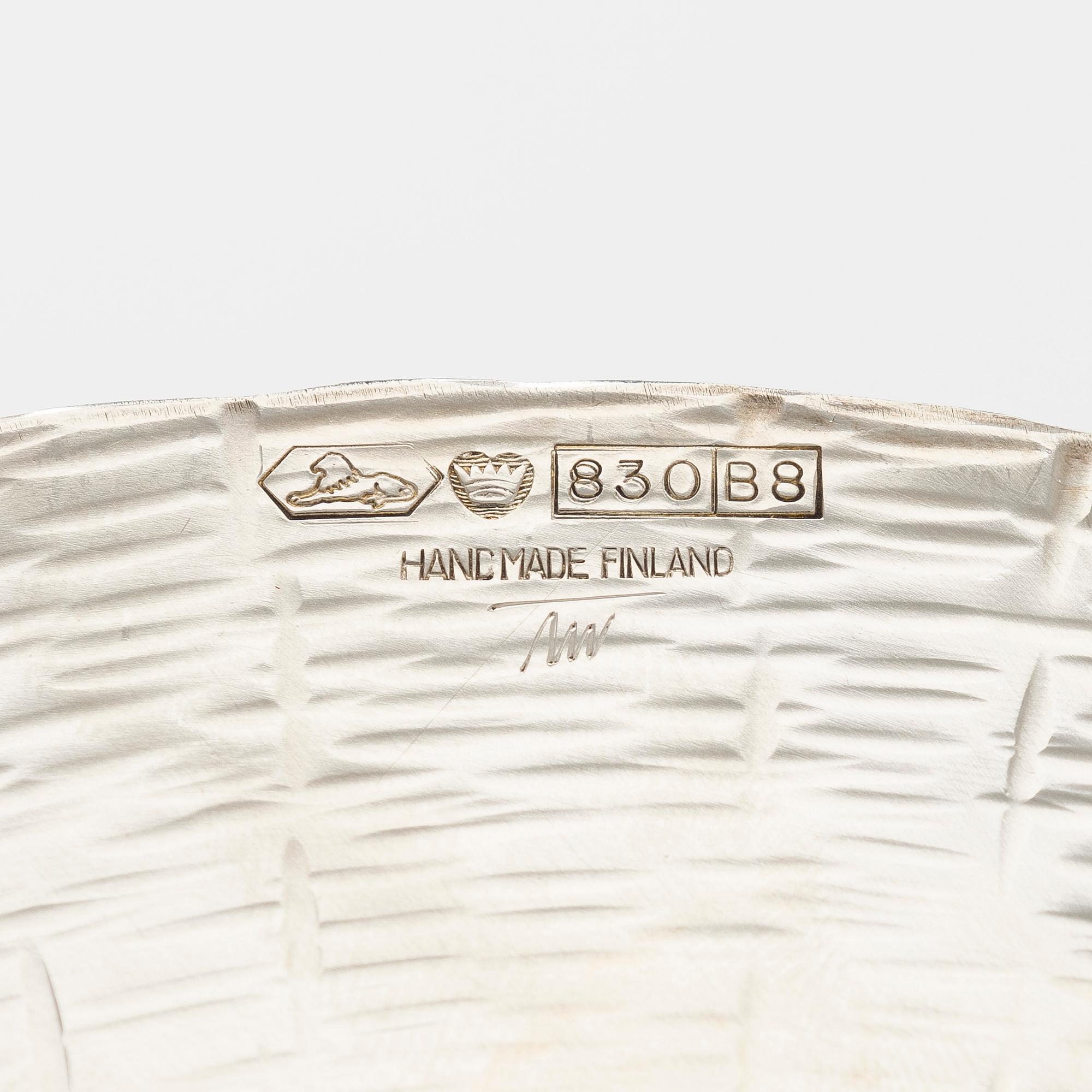 Tapio Wirkkala, Fat, 2 st, silver, TW 140, Kultakeskus, Tavastehus 1975 och 1979.