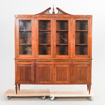 A display cabinet early 20th century.