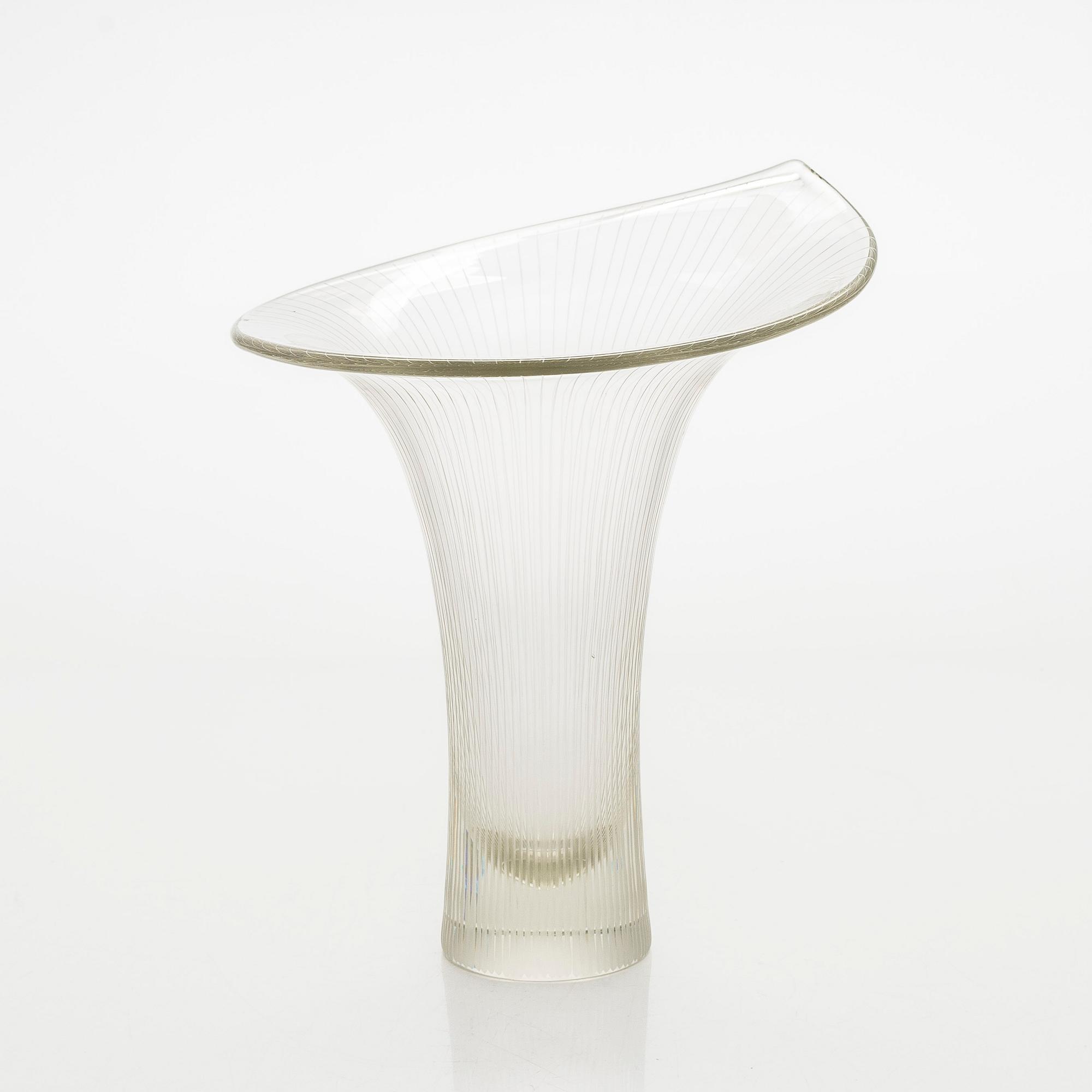 Tapio Wirkkala, a 'Chanterelle' glass vase, signed Tapio Wirkkala, Iittala -58.
