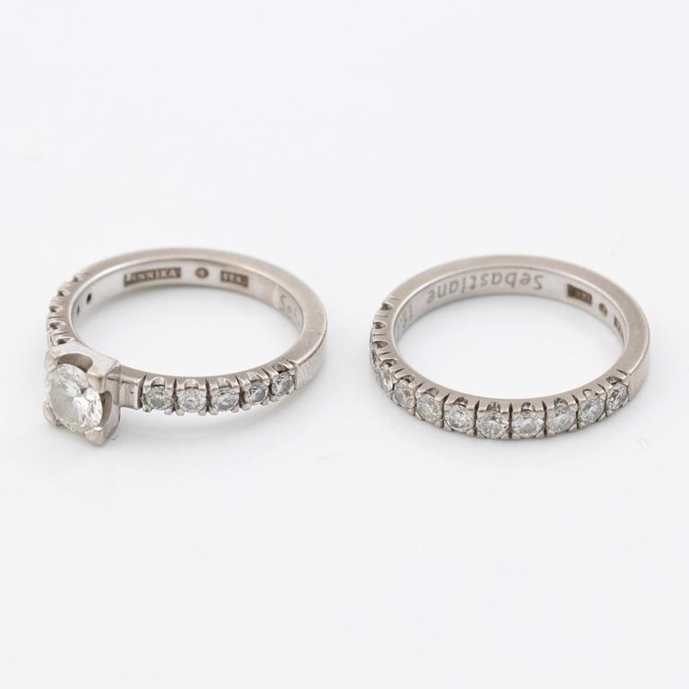 Två ringar, 18K vitguld med briljantslipade diamanter.