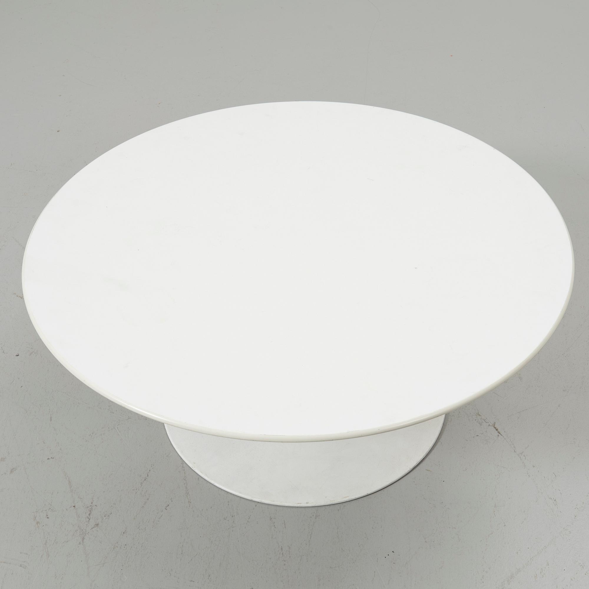 Coffee table, Arkana, England, second half of the 20th century.