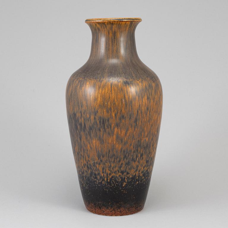 GUNNAR NYLUND, a stoneware vase, Rörstrand, signed.