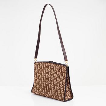 Christian Dior, väska, plånbok, portmonnä och två scarf.