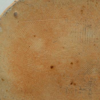 A blue and white serving dish, Qing dynasty, Qianlong (1736-95).