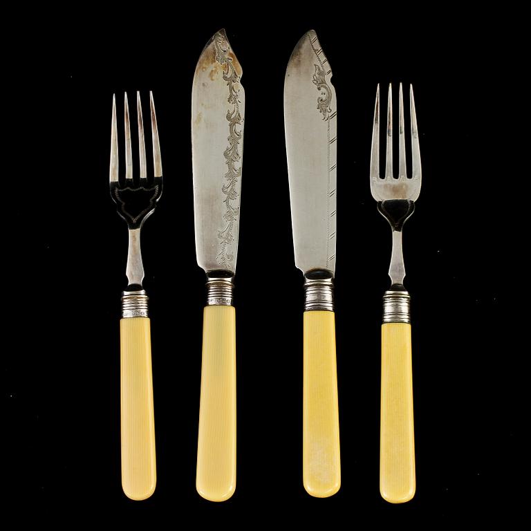 FISKBESTICK, 24 st, silver samt nysilver, Sheffield, England, 1800/1900-tal.