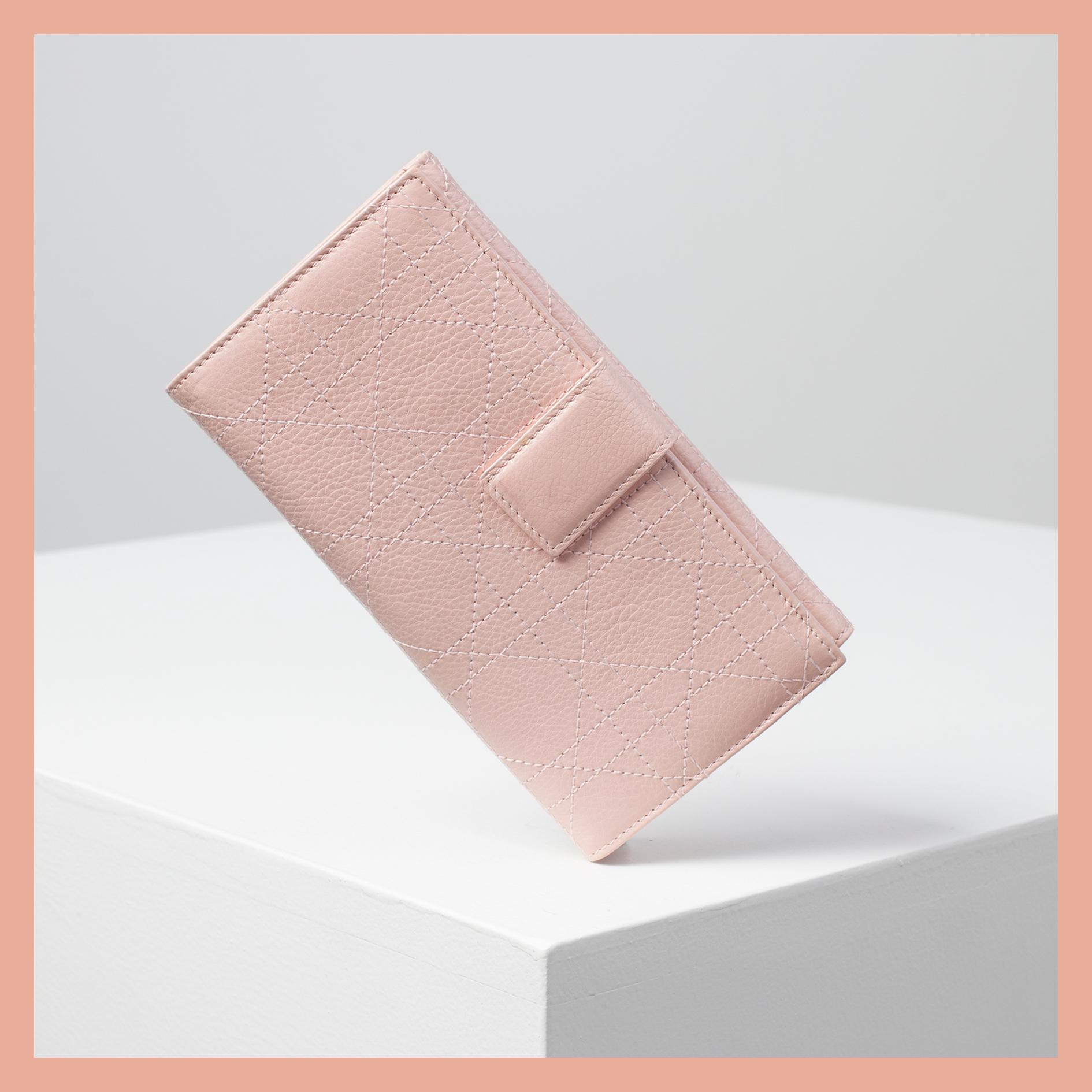 WALLET, Christian Dior.