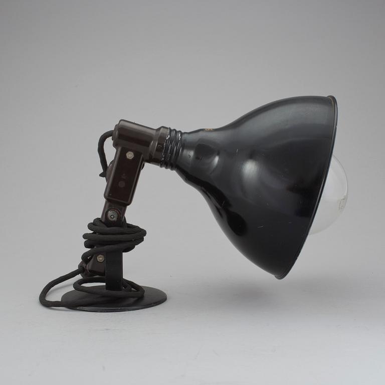 VÄGGLAMPA, Philips, 1900-talets mitt.