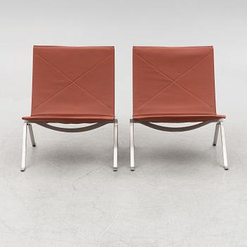 Poul Kjaerholm,  a pair of PK 22 lounge chairs for Fritz Hansen.