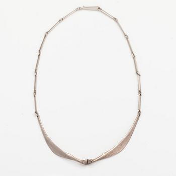 Zoltan Popovits, Halsband "Bellatrix", sterlingsilver. Lapponia 1979.