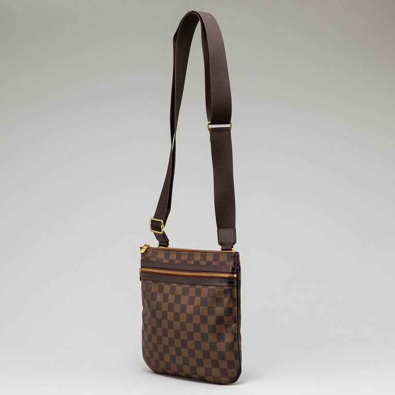 LOUIS VUITTON, väska "Pochette Bosphorus".