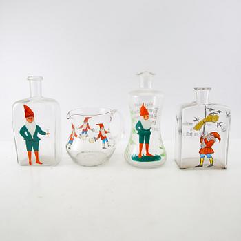 Glögg and schnapps glasses, as well as decanters and pitchers, approximately 24 dlr, 20th century.