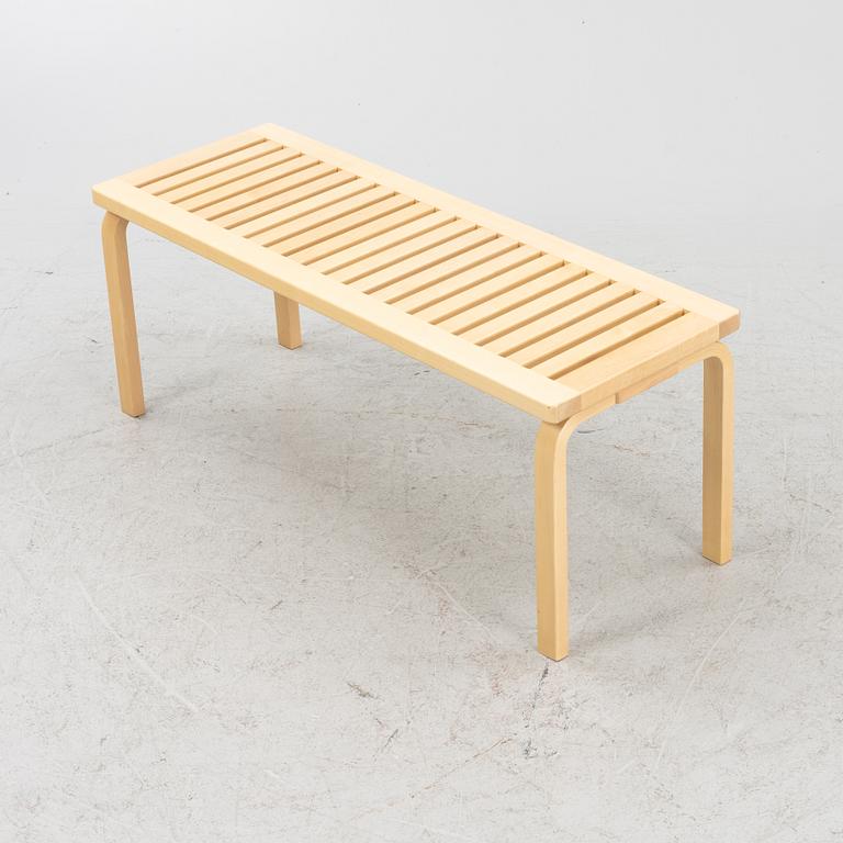 Alvar Aalto, bänk, modell 153A, Artek.