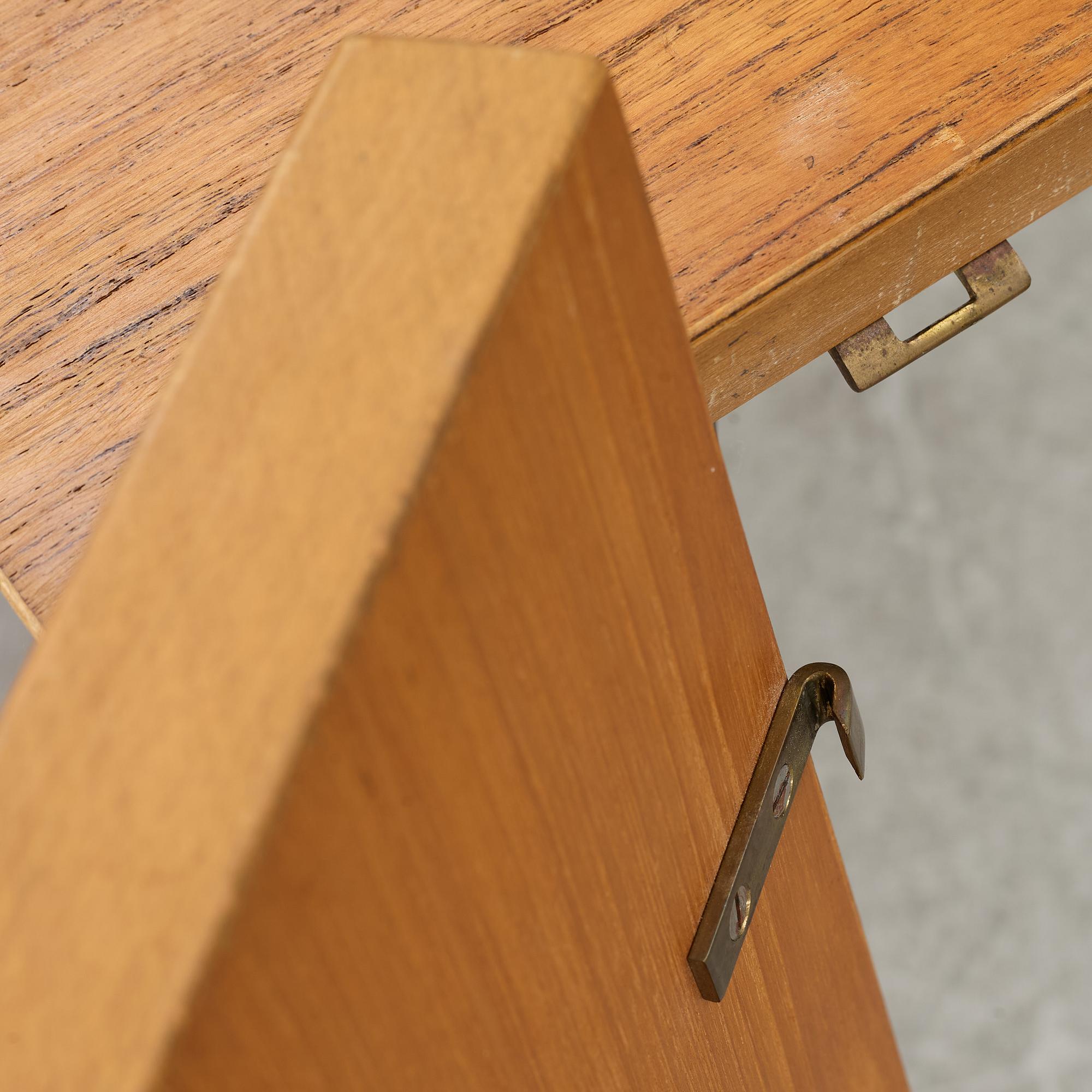Dining table, mid-20th century.