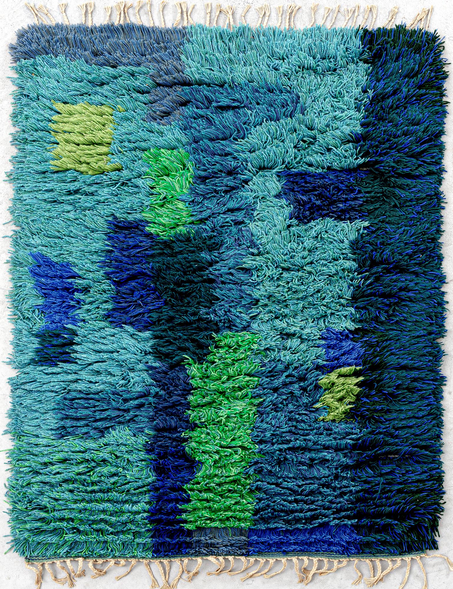 Kurt Pålsson, rya "Smaragden" etikettmärkt ca 160x118 cm.