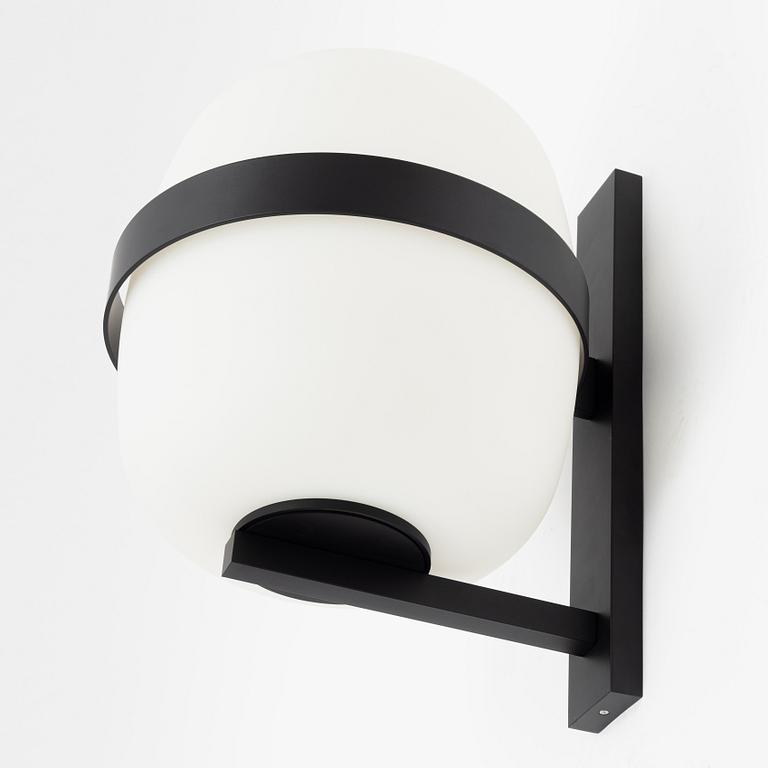 Miguel Milá, wall lamp, 'Wally Cesta', Santa & Cole.