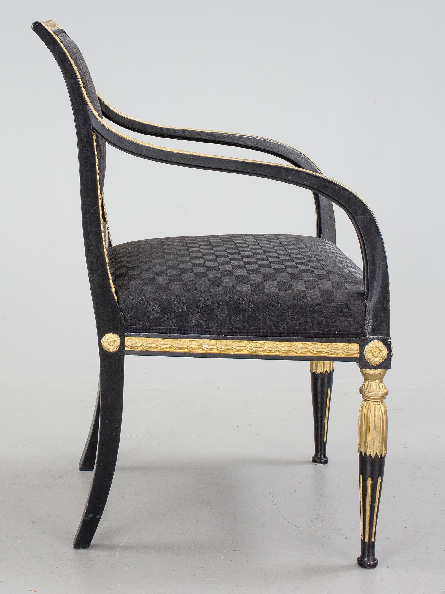 KARMSTOL, sengustaviansk, omkring 1800.