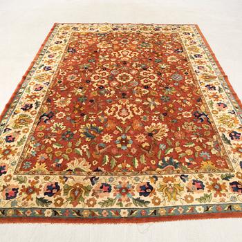 Rug semi-antique Vorwerk approx. 327x245 cm.