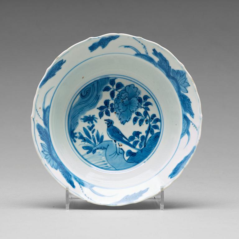 A set of ten blue and white dishes, Ming dynasty, Wanli (1572-1623).