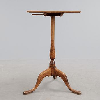FÄLLBORD, av Jacob Sjölin (mästare i Köping och Kungsör 1767-1785).