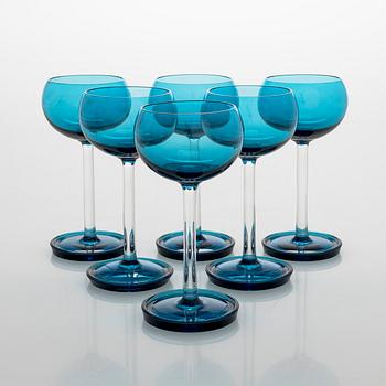 Nanny Still, karahvi ja 5 kpl laseja, "Harlekiini", Riihimäen Lasi Oy.