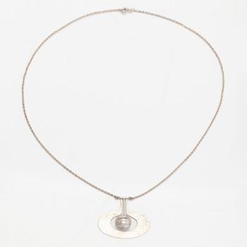 Tapio Wirkkala, hänge, "Päron", silver, Kultakeskus 1975.