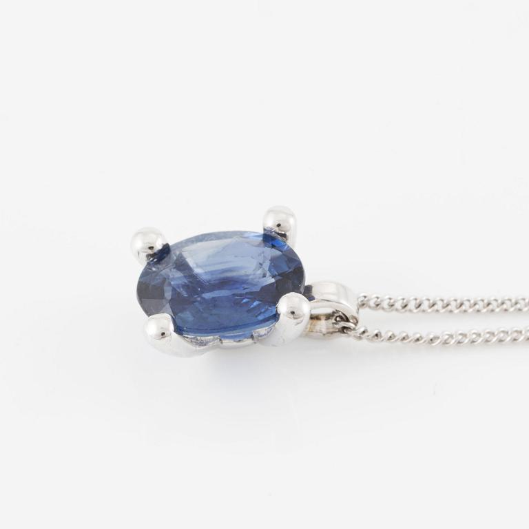 Necklace 14K white gold with oval-cut sapphire.