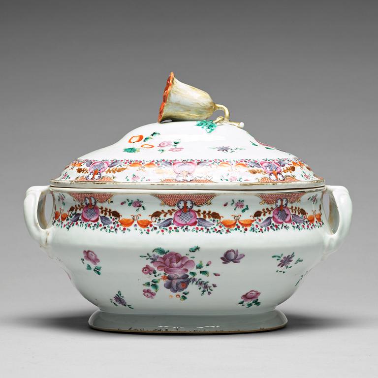 A famille rose tureen with cover, Qing dynasty, Qianlong (1736-95).