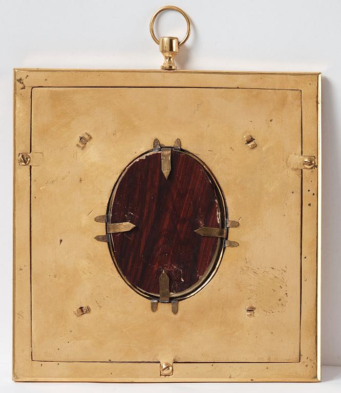 Unknown artist 18th Century. Miniature. Unsigned. Gouache on bone 6 x 4,5 cm (inc. frame  13,5 x 12 cm).