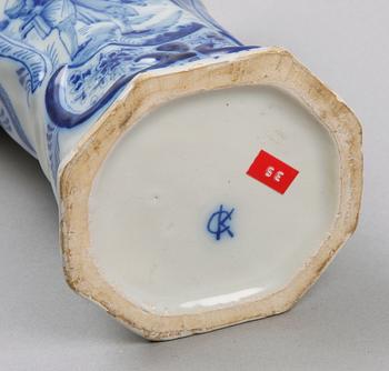 VAS, fajans, Delft, 1700/1800-tal.