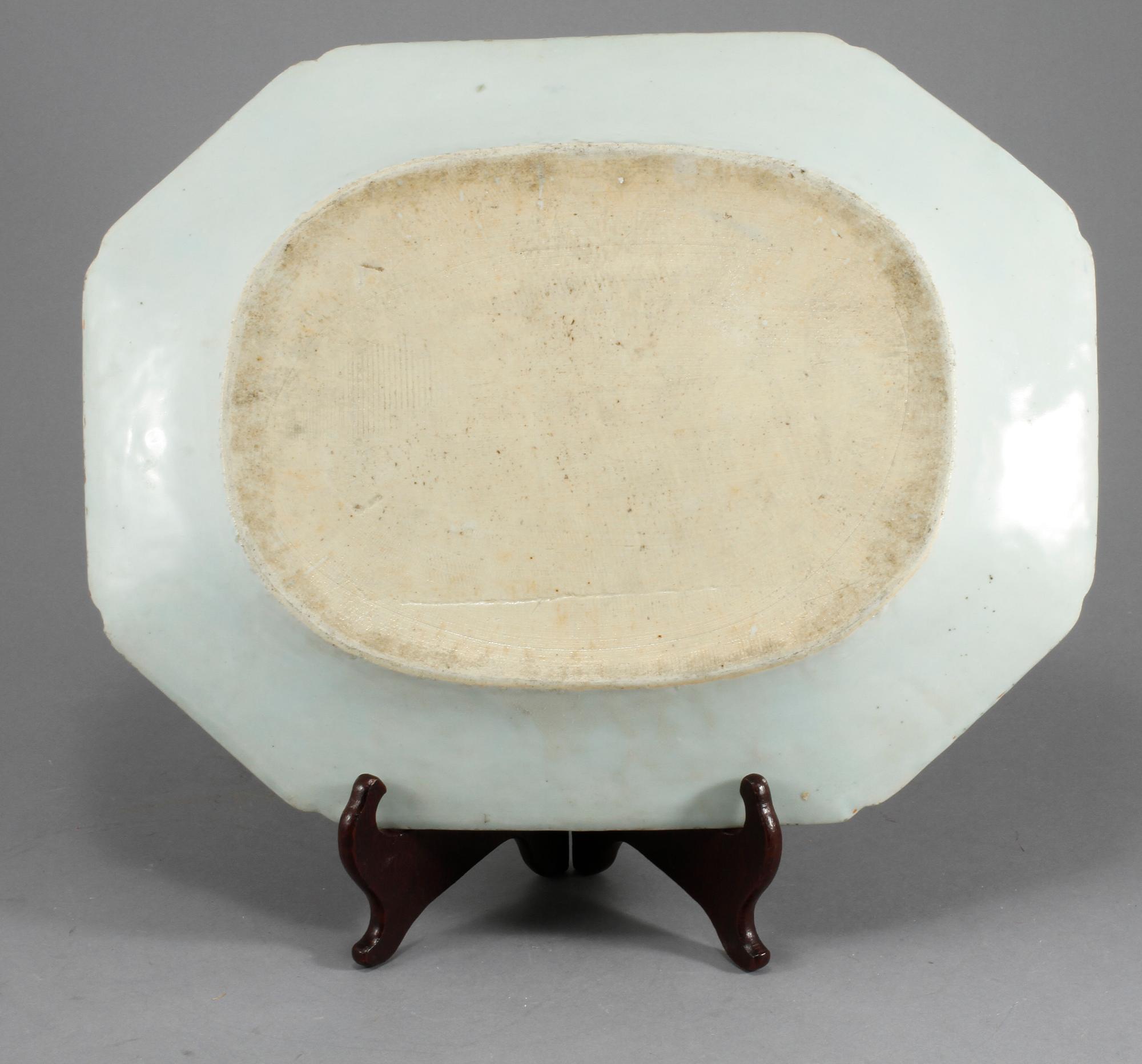 STEKFAT, porslin, Kina, 1700-tal.