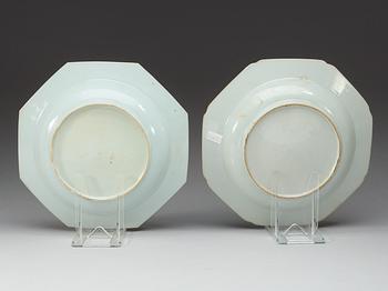 A set of seven (5+2) famille rose 'double peacook' dinner plates. Qing dynasty, Qianlong (1736-95).