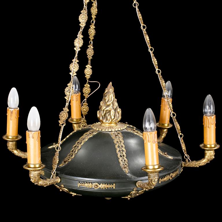 TAKAMPEL, empirestil, 1900-talets mitt. Höjd ca 95 cm.